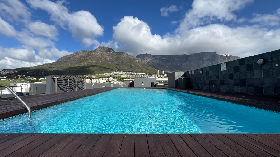 1 Bedroom Property for Sale in Zonnebloem Western Cape